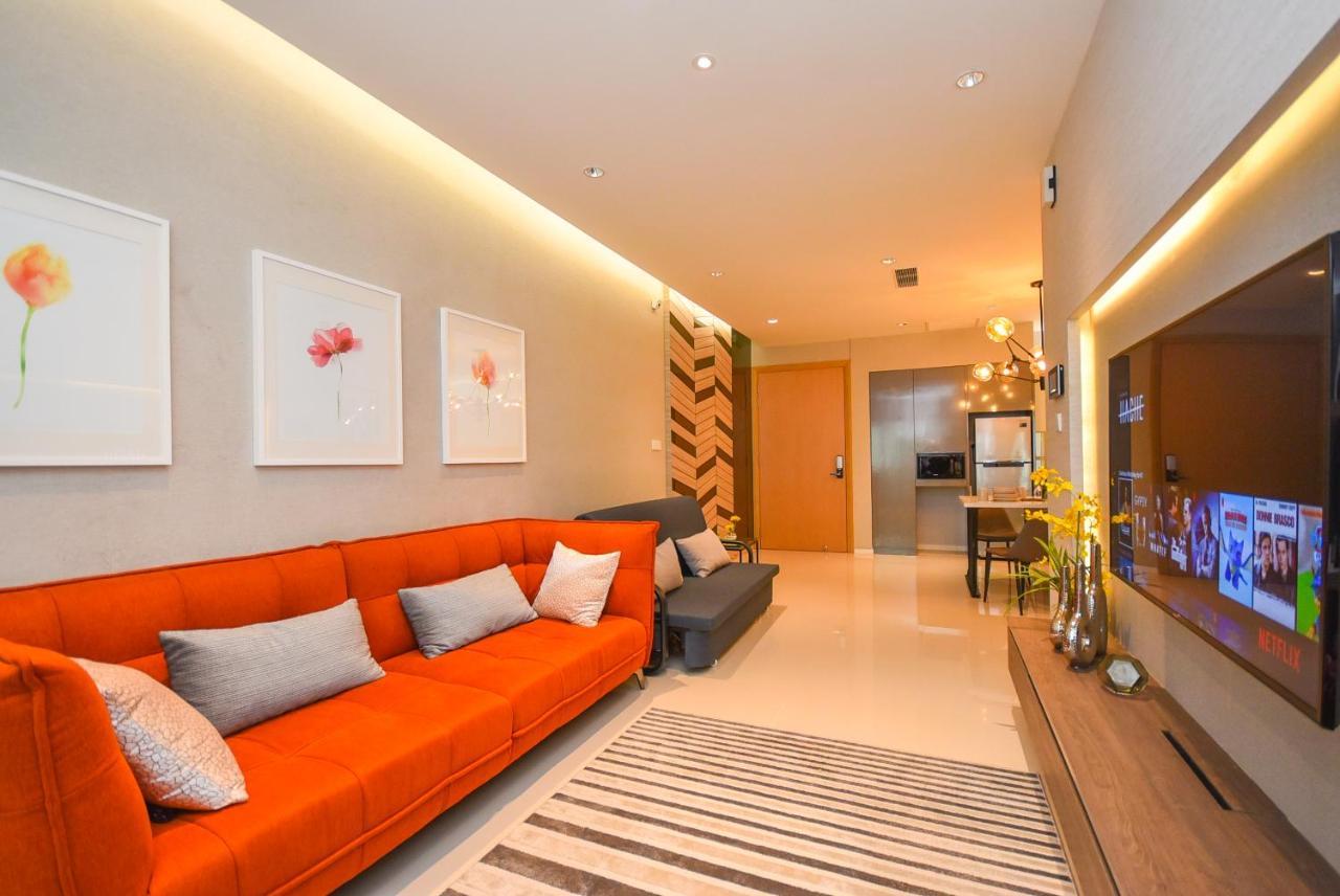 ג'והור בהרו Suasana Residence By Nest Home מראה חיצוני תמונה