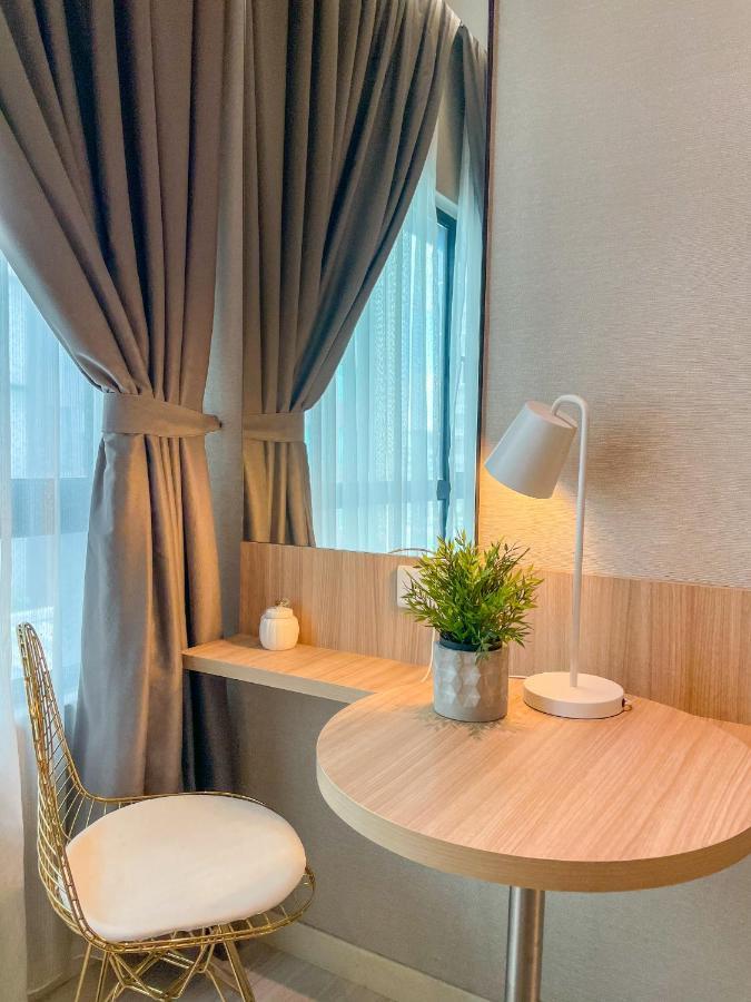 ג'והור בהרו Suasana Residence By Nest Home מראה חיצוני תמונה