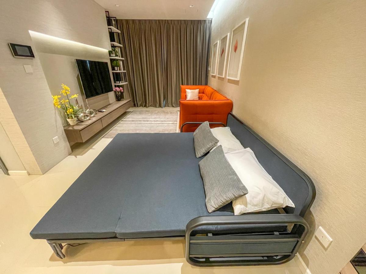 ג'והור בהרו Suasana Residence By Nest Home מראה חיצוני תמונה