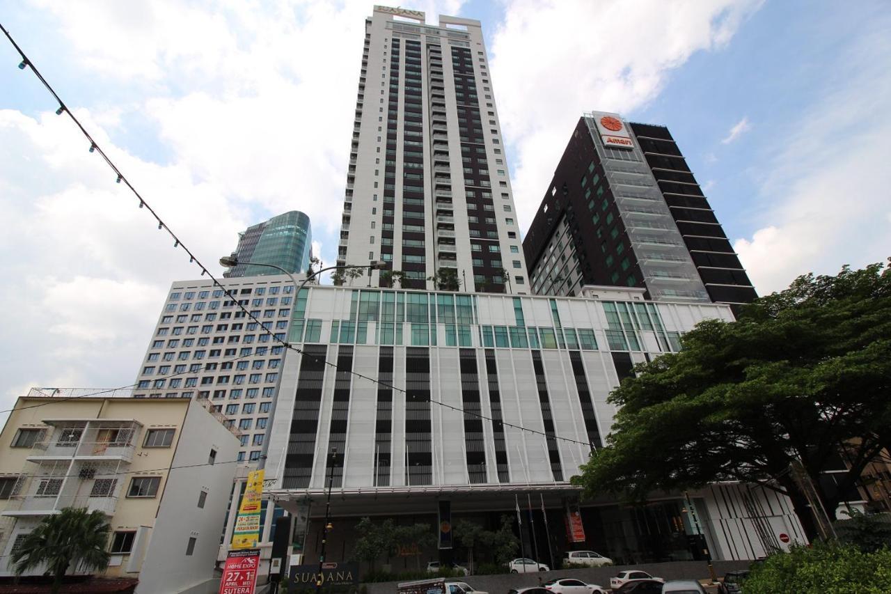 ג'והור בהרו Suasana Residence By Nest Home מראה חיצוני תמונה