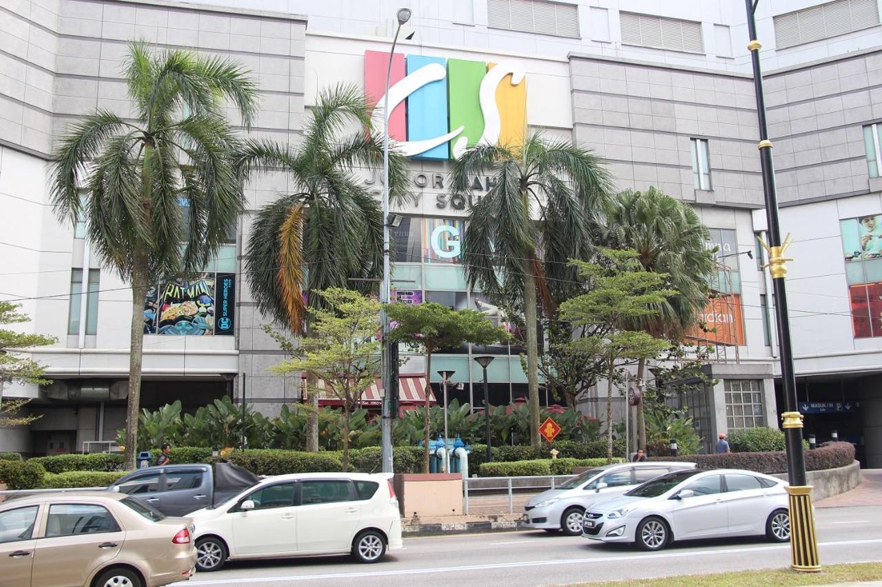ג'והור בהרו Suasana Residence By Nest Home מראה חיצוני תמונה